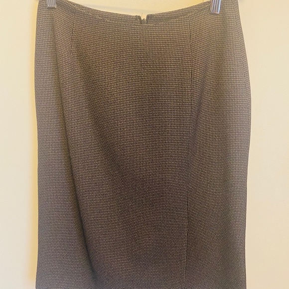 Liz Claiborne blazer and skirt business suit set size 4 - Picture 4 of 7